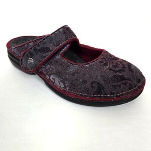 FINN COMFORT Embossed Fabric Clogs